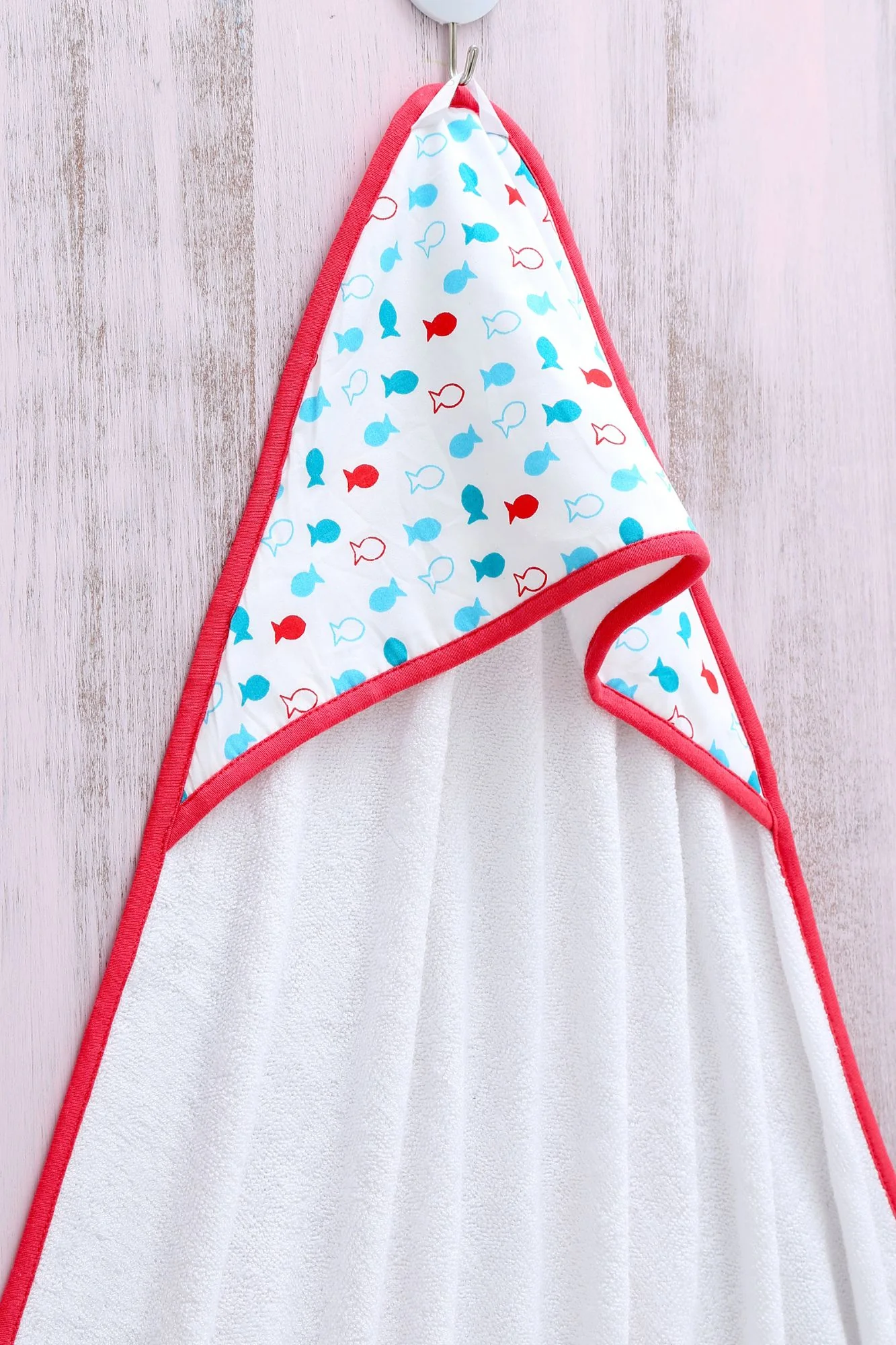 Fishy Pop - Hooded Towel - Chenance