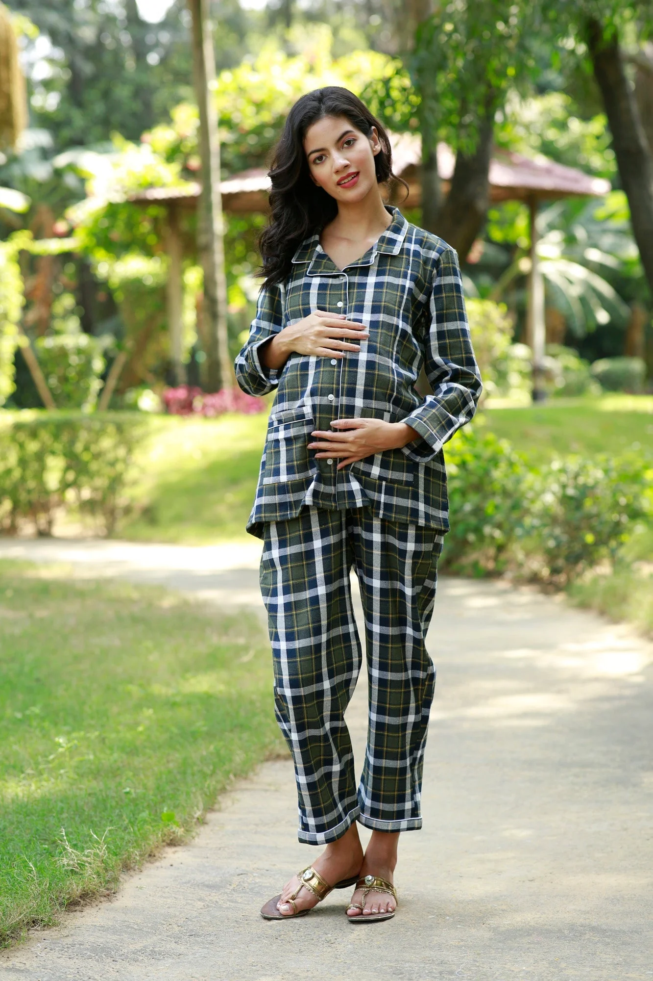 Christmas Eve Seaweed Checks Maternity & Nursing Night Suit Set (Set Of 2) - Chenance