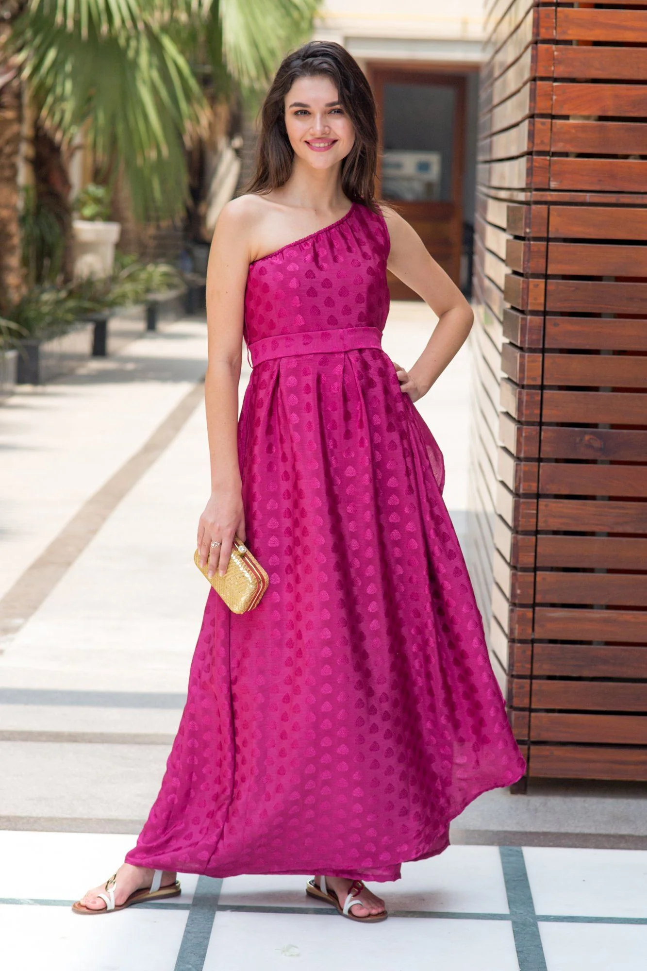 Luxe Berry Side Shoulder Concealed Nursing Maxi - Chenance