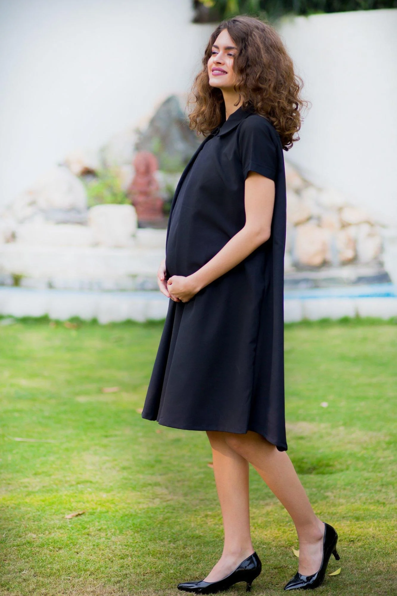Black Front Pleat Crepe Maternity & Nursing Swing Dress - Chenance