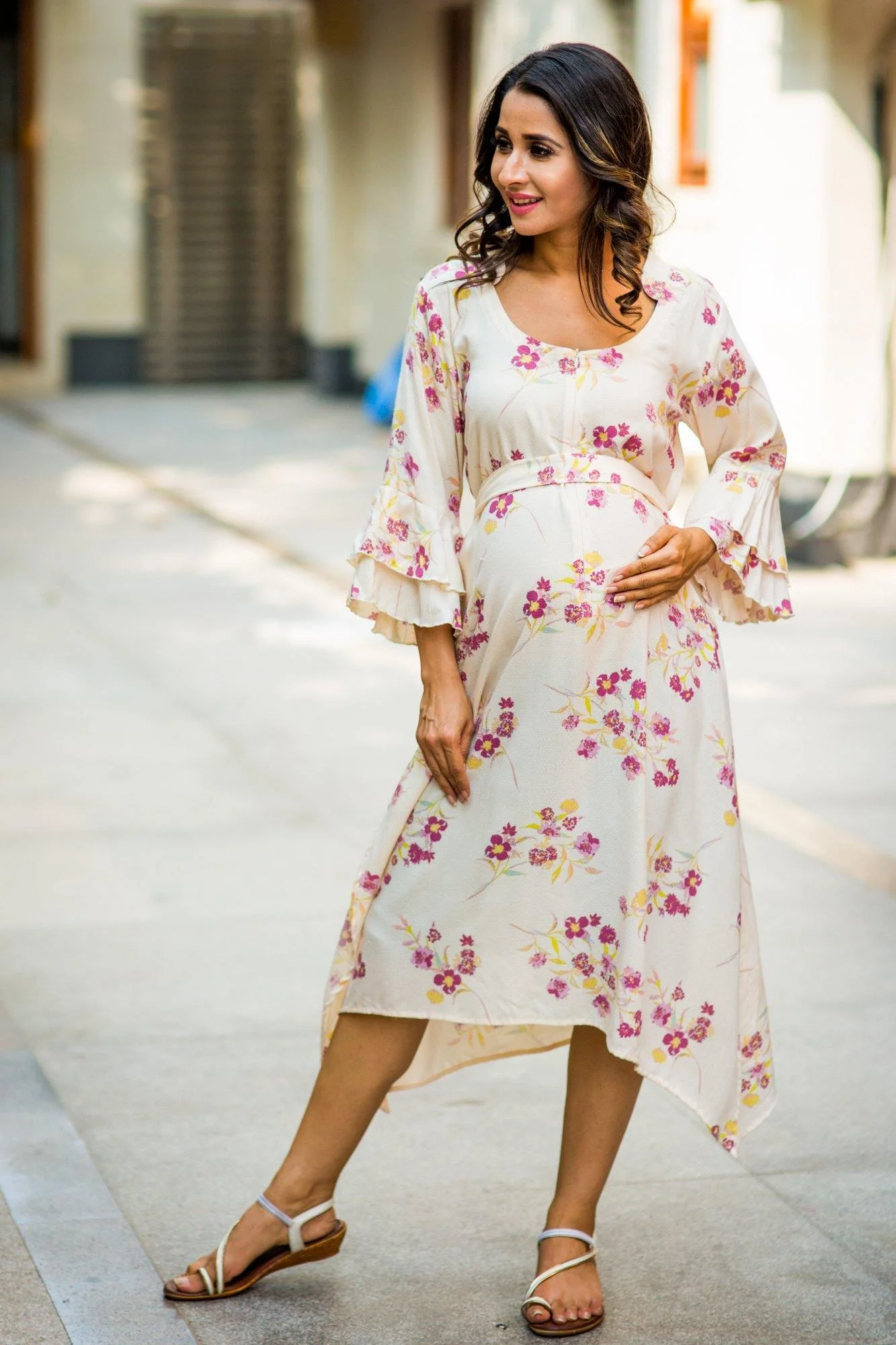 Serene White Floral Maternity & Nursing Kurta - Chenance