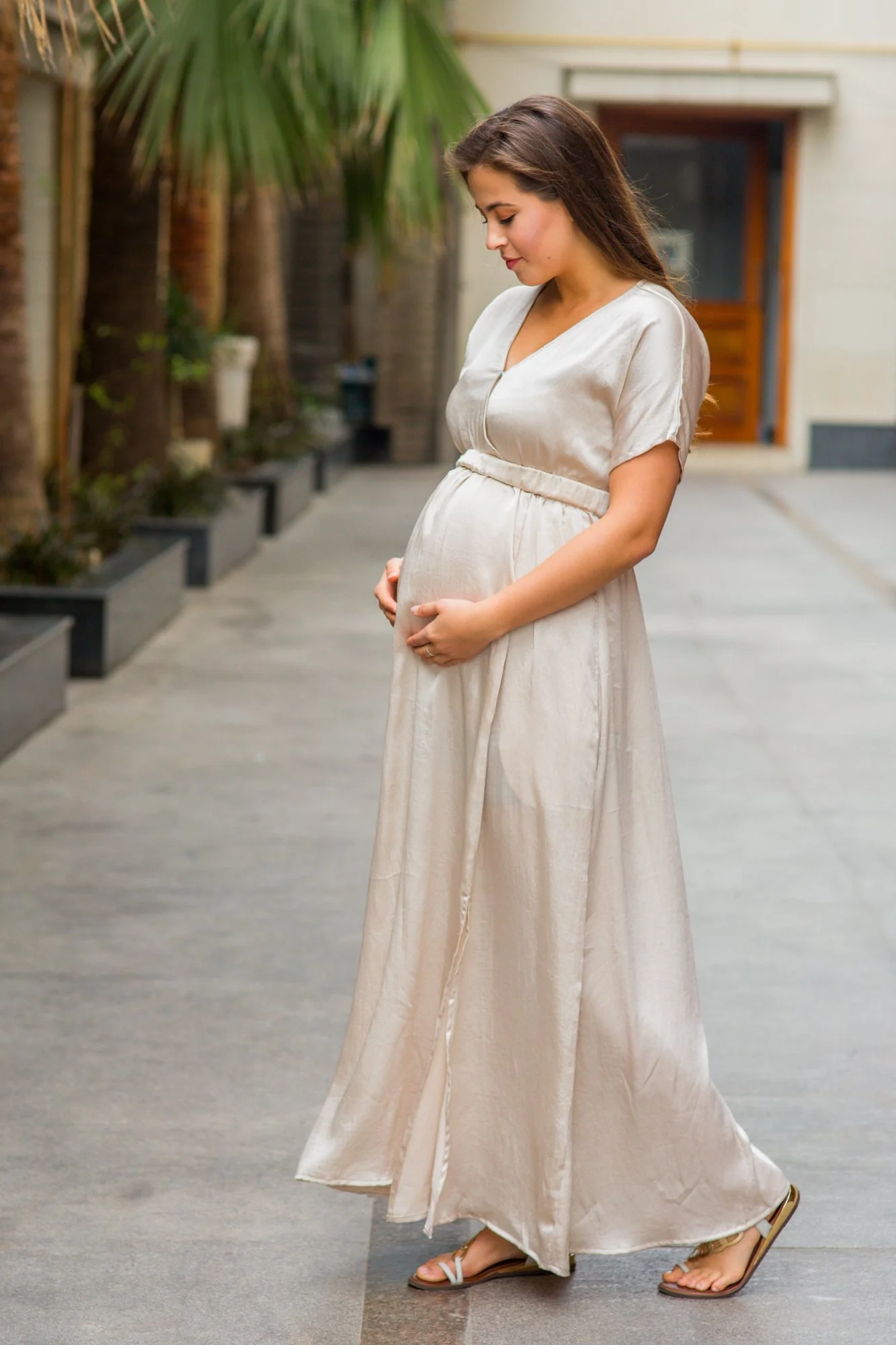 Elegant Pearl Split Hem Maternity & Nursing Dress - Chenance