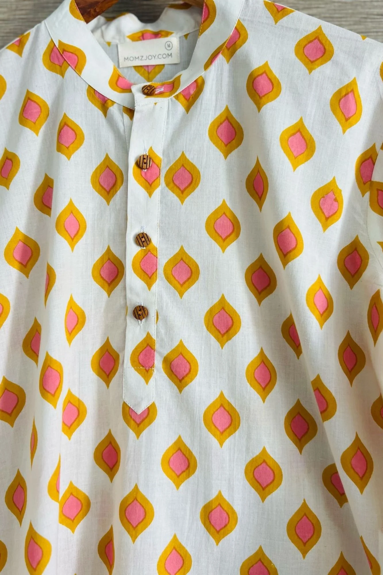 Men Cheerful Beige Kurta Sets (2pc) - Chenance