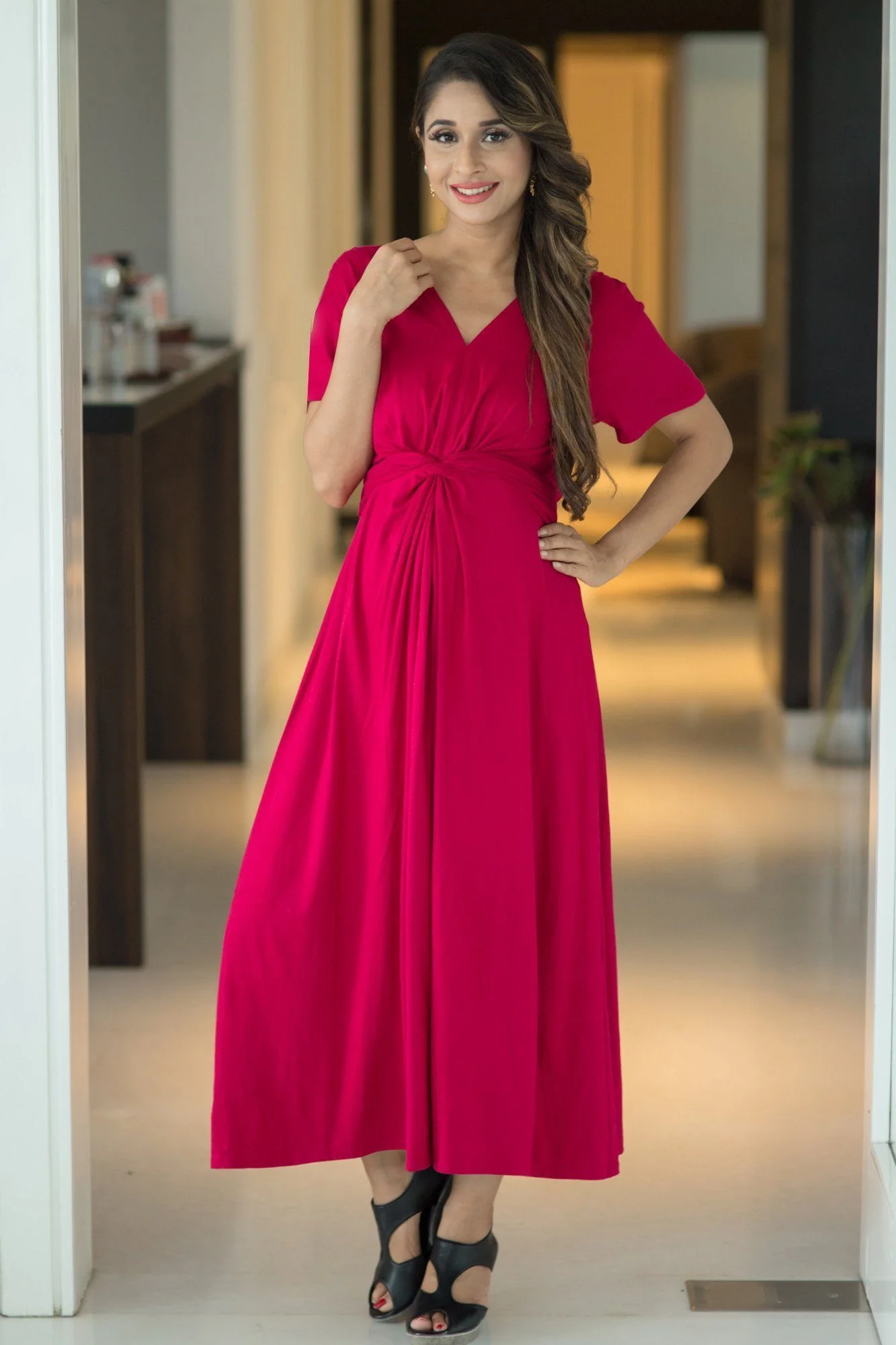 Royal Carnation Front Knot Lycra Maternity Dress - Chenance