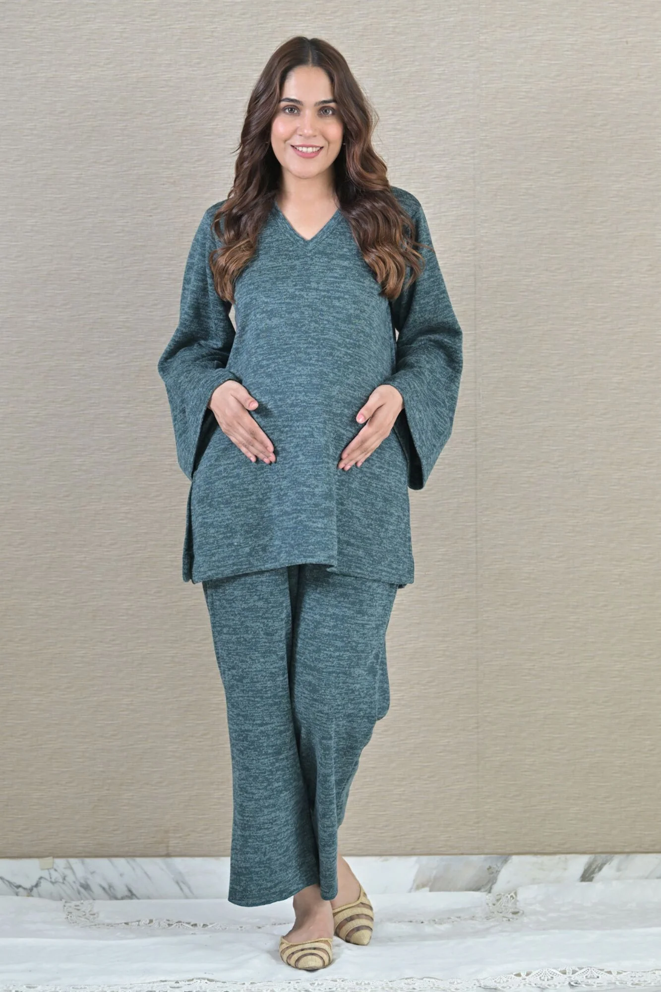 Cozy Green Maternity Stretchable Winter Coord Set (2 pc) - Chenance