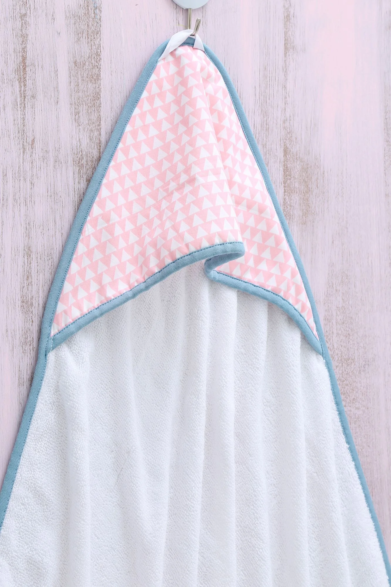 Pink Array - Hooded Towel - Chenance