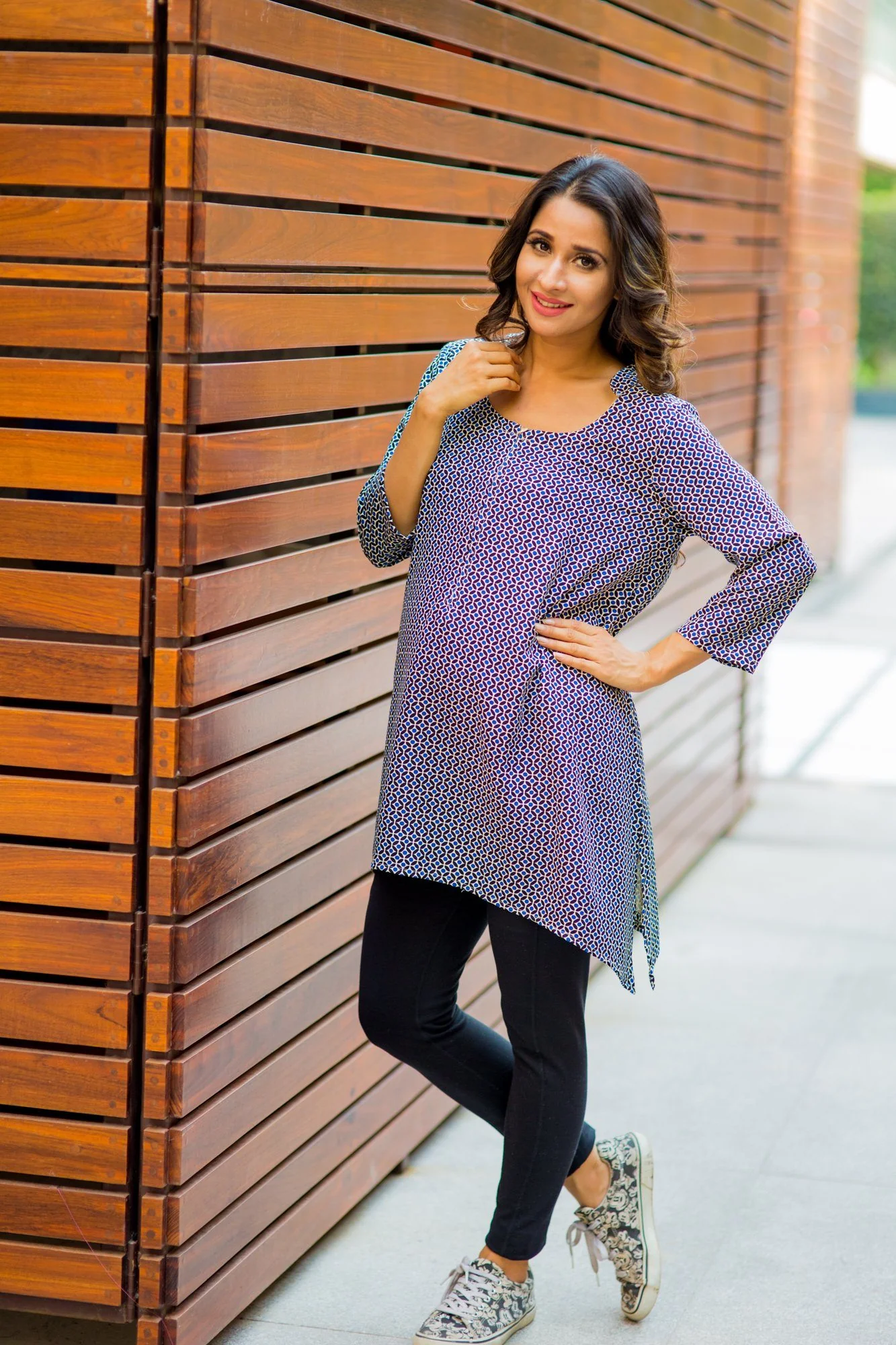 Geometrical Front Zip Maternity & Nursing Top - Chenance