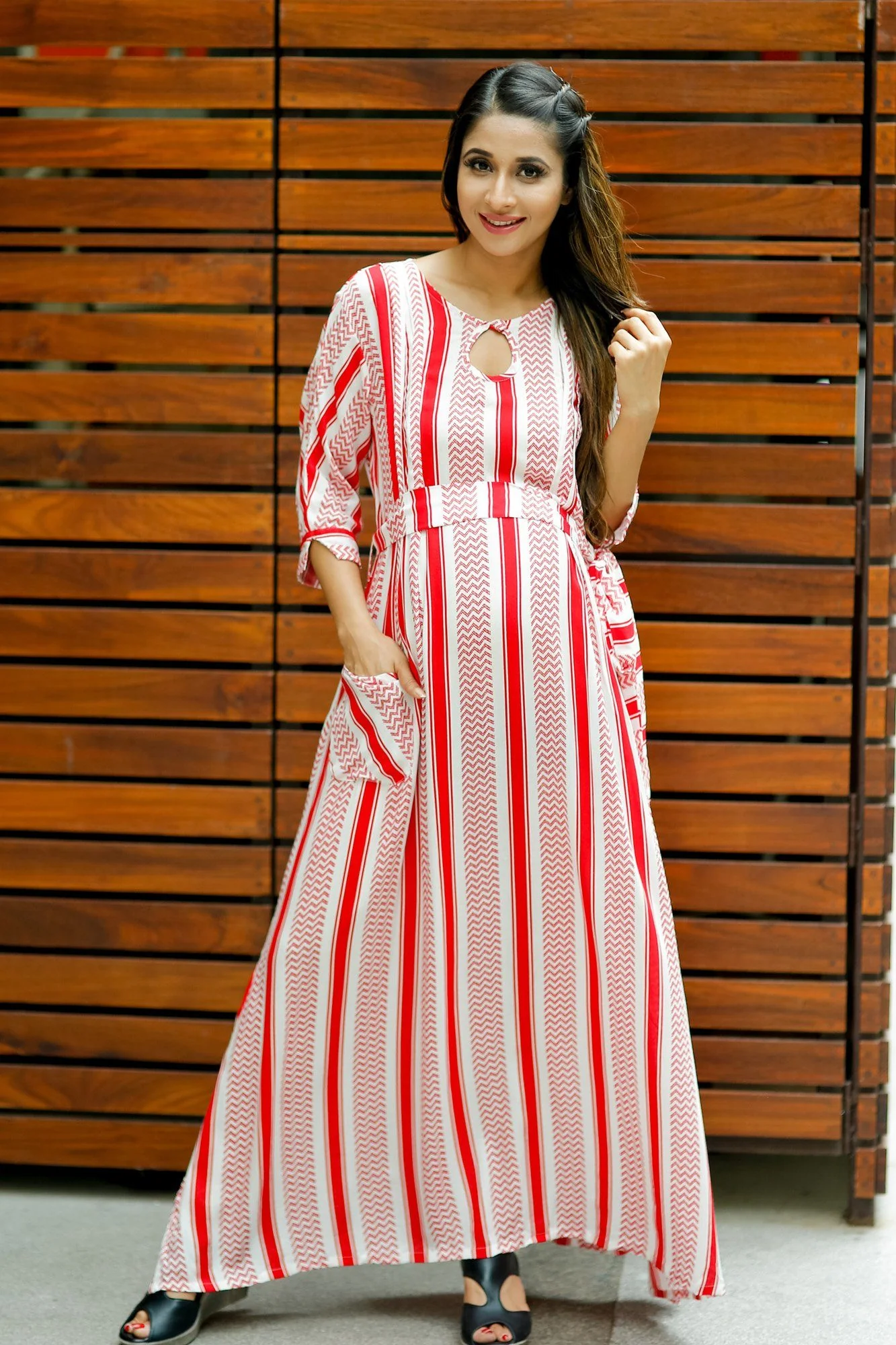 Ruby Rail Side Slit Concealed Zips Feeding Dress - Chenance